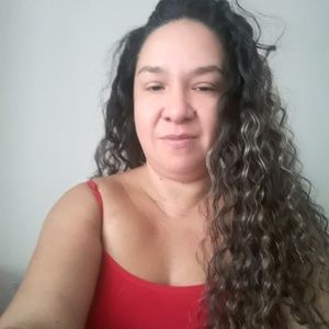 Meet your Posher, Esther